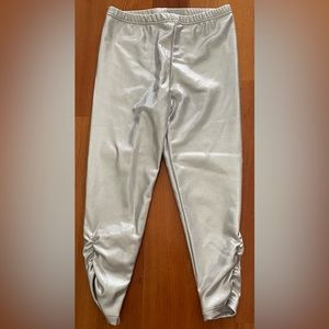 Toddler Splendid silver ruched leggings. Brand new.
